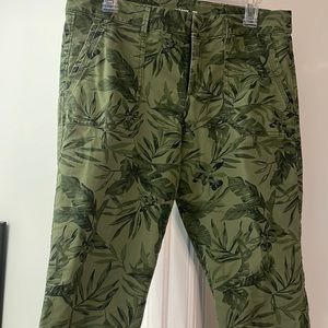 Old Navy Pixie camp floral tropical print pants sz 10